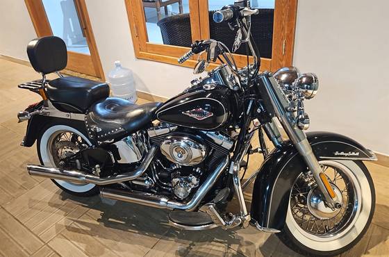 HARLEY-DAVIDSON SOFTAIL HERITAGE CLASSIC HARLEY-DAVIDSON SOFTAIL HERITAGE CLASSIC